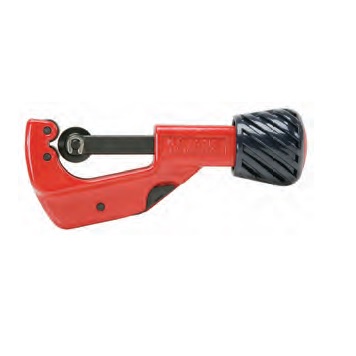 Telescopic pipe cutter