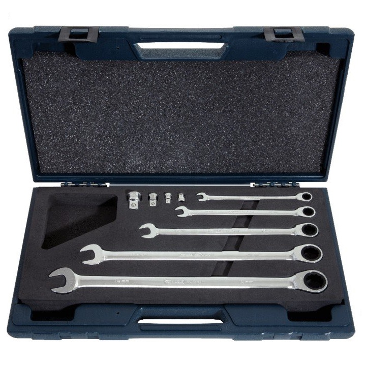 Mui lengthened adapter attached ratchet wrench set